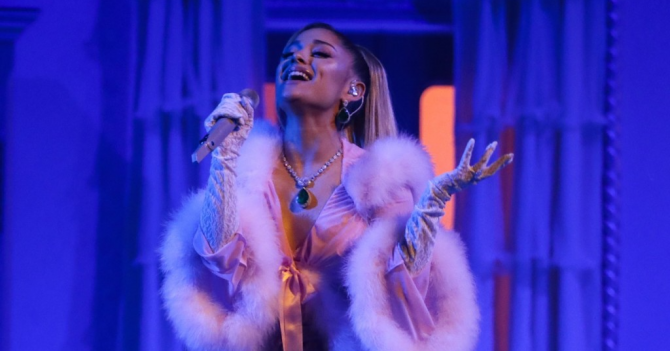 Ариана Гранде анонсировала запуск аромата God Is A Woman